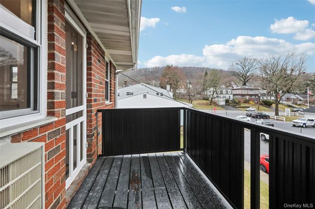 16 Francis Avenue 8C, Nyack, NY 10960