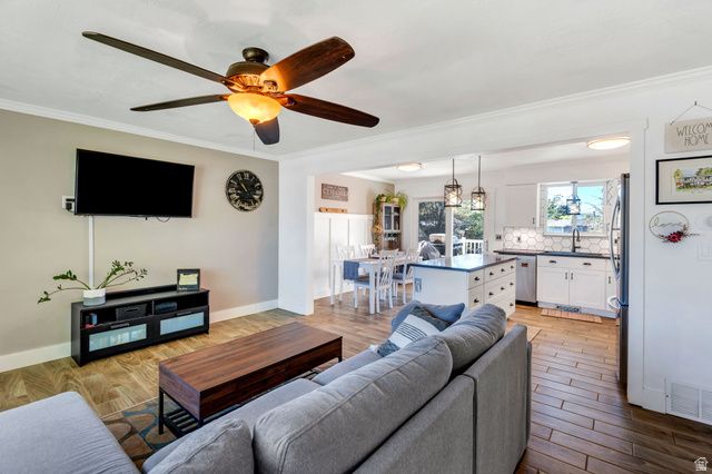 634 E PICO ST, Sandy, UT 84070