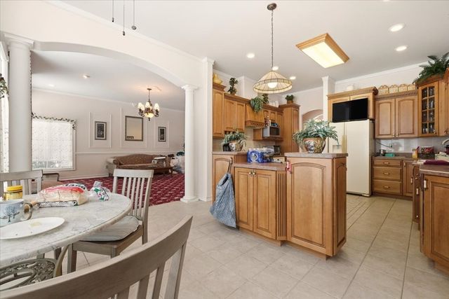 620 Running Brook Way, Mansfield, OH 44903