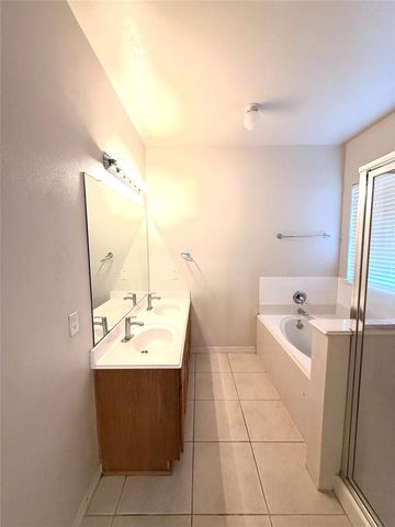 2207 Donrel Way, Houston, TX 77067