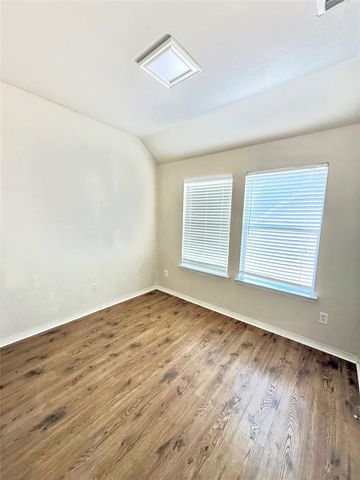 2207 Donrel Way, Houston, TX 77067