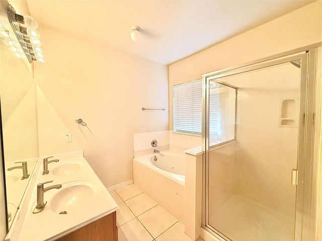 2207 Donrel Way, Houston, TX 77067