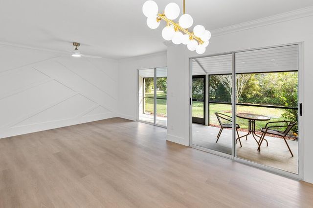 652 NE Wax Myrtle Way, Jensen Beach, FL 34957