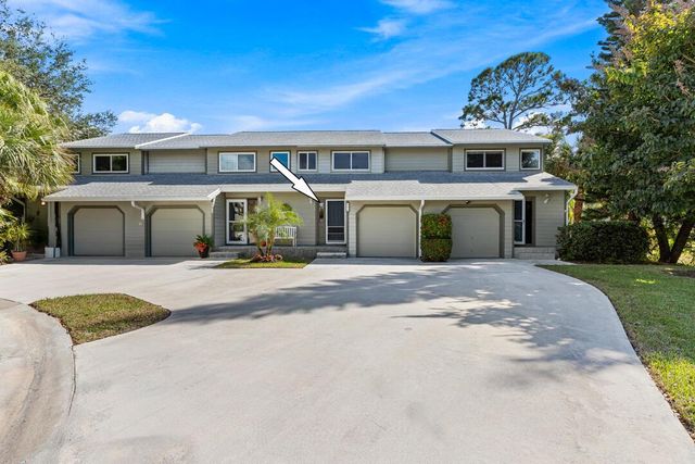 652 NE Wax Myrtle Way, Jensen Beach, FL 34957