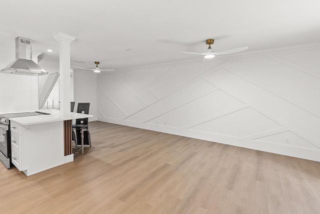 652 NE Wax Myrtle Way, Jensen Beach, FL 34957