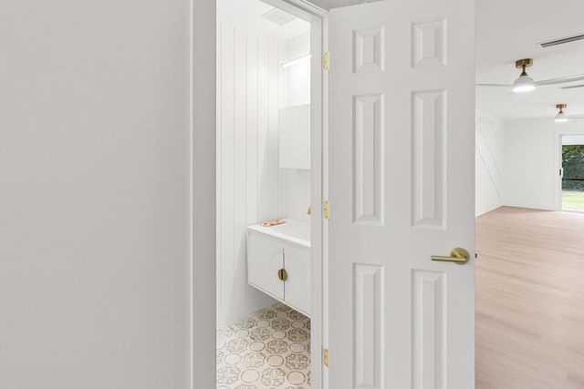 652 NE Wax Myrtle Way, Jensen Beach, FL 34957