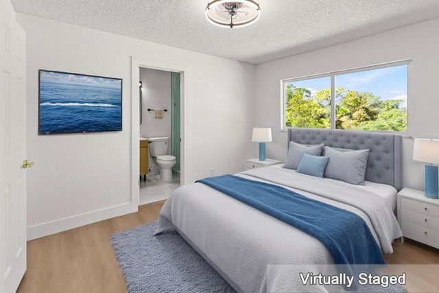 652 NE Wax Myrtle Way, Jensen Beach, FL 34957