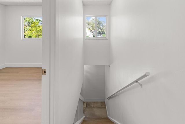 652 NE Wax Myrtle Way, Jensen Beach, FL 34957