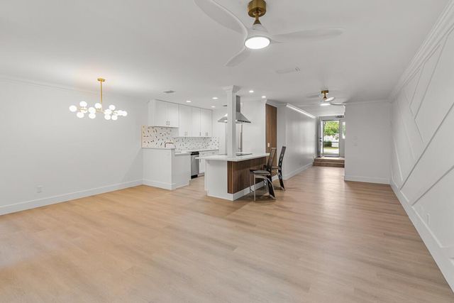 652 NE Wax Myrtle Way, Jensen Beach, FL 34957