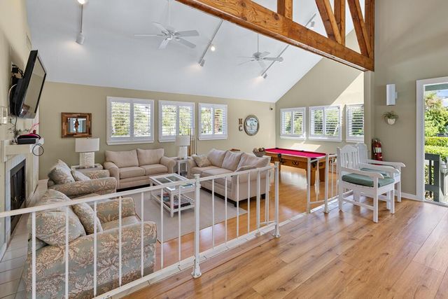 652 NE Wax Myrtle Way, Jensen Beach, FL 34957