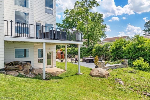 280 Buckeye Drive 7, Sheffield Lake, OH 44054