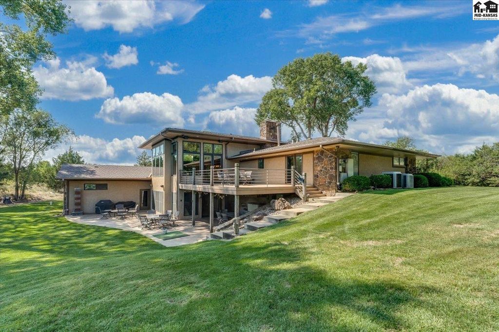 45 Linksland Drive