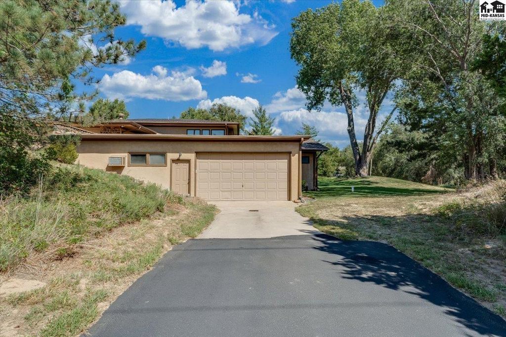 45 Linksland Drive
