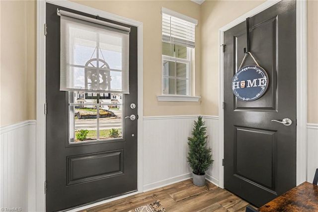 1832 Pheasant Trace Circle, Kernersville, NC 27284