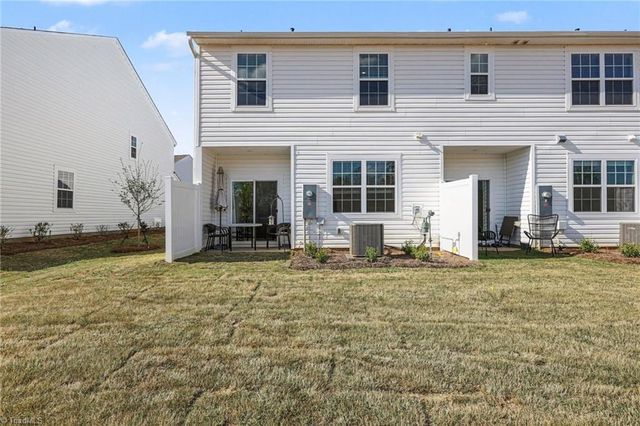 1832 Pheasant Trace Circle, Kernersville, NC 27284