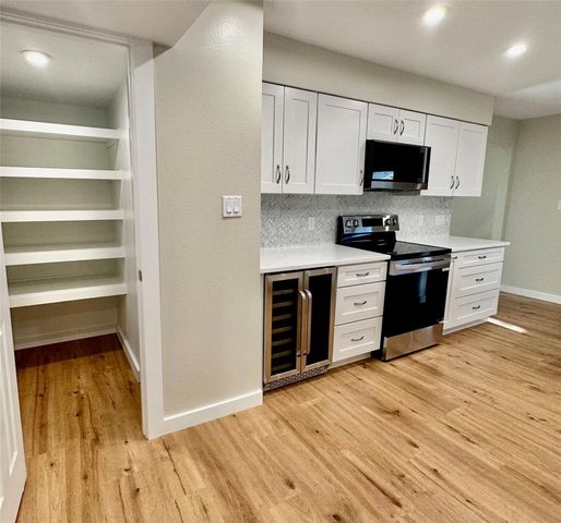 8111 Middle CT, Austin, TX 78759