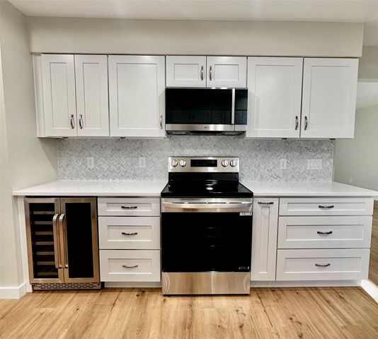8111 Middle CT, Austin, TX 78759