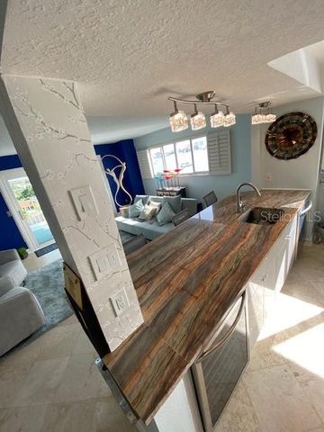 610 ISLAND WAY 608, Clearwater Beach, FL 33767