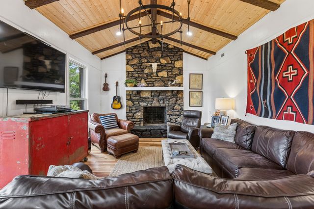146 Fairways Dr, Hendersonville, TN 37075