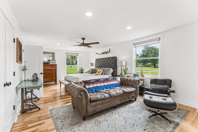 146 Fairways Dr, Hendersonville, TN 37075