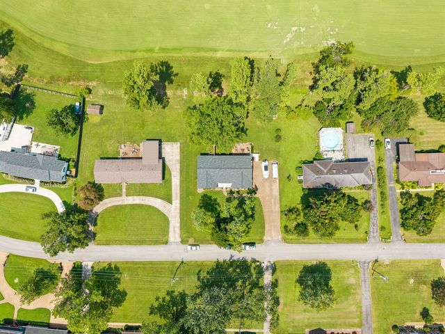 146 Fairways Dr, Hendersonville, TN 37075