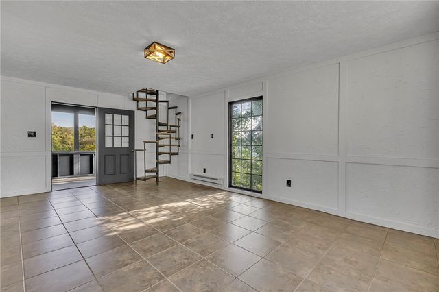390 4th Street Patterson Heights, Patterson Heights, PA 15010