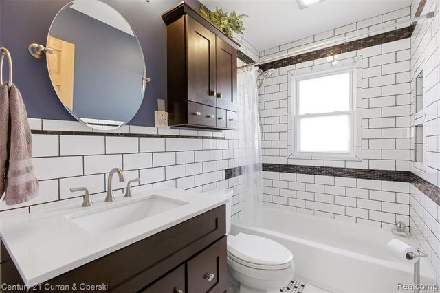 3345 Parker Street, Dearborn, MI 48124