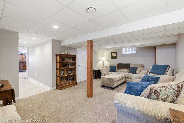 3345 Parker Street, Dearborn, MI 48124