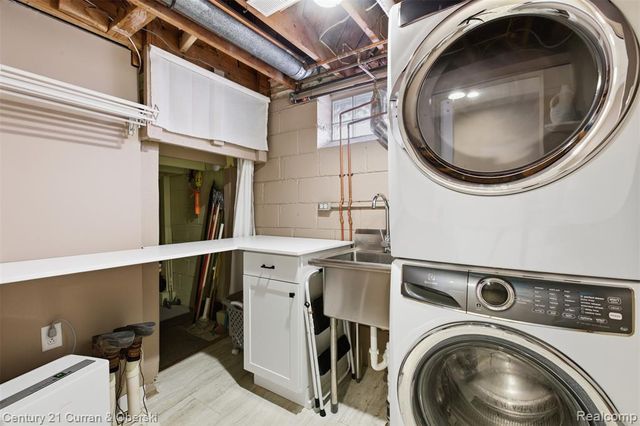 3345 Parker Street, Dearborn, MI 48124