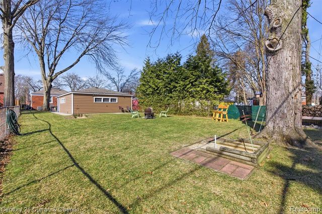 3345 Parker Street, Dearborn, MI 48124