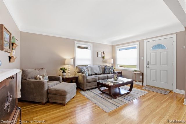 3345 Parker Street, Dearborn, MI 48124