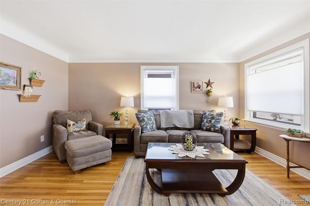 3345 Parker Street, Dearborn, MI 48124