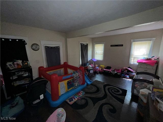 3548 E 138th Street, Cleveland, OH 44120