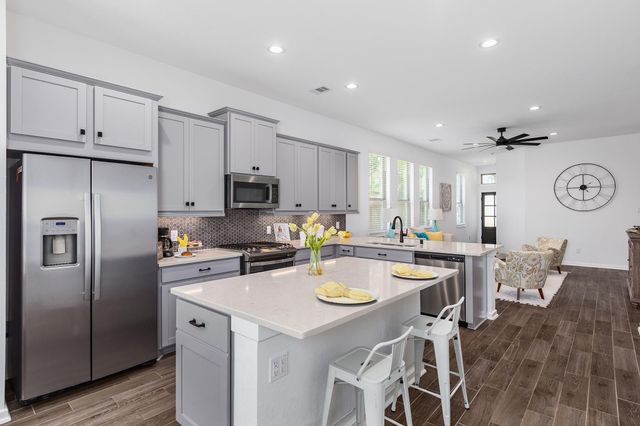 120 Lukewood Circle, Conroe, TX 77318