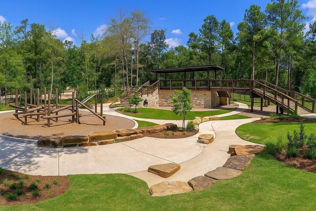 120 Lukewood Circle, Conroe, TX 77318