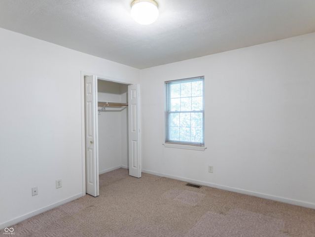 7303 W Division Road, Bargersville, IN 46106