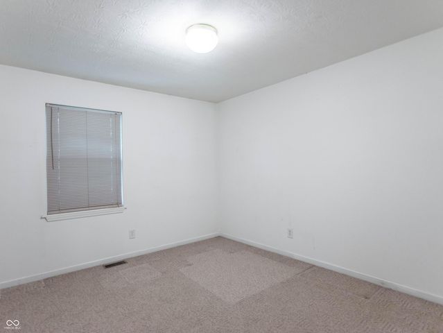 7303 W Division Road, Bargersville, IN 46106