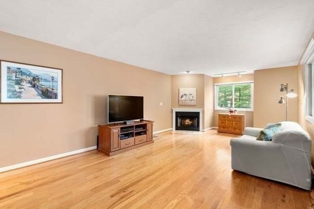 33 Arrowhead Cir 33, Ashland, MA 01721