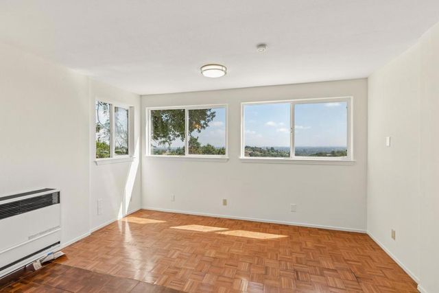 10955 Stonebrook Drive, Los Altos, CA 94024