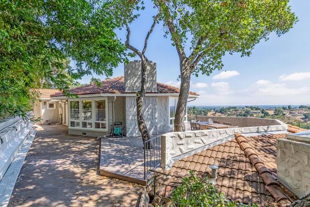 10955 Stonebrook Drive, Los Altos, CA 94024