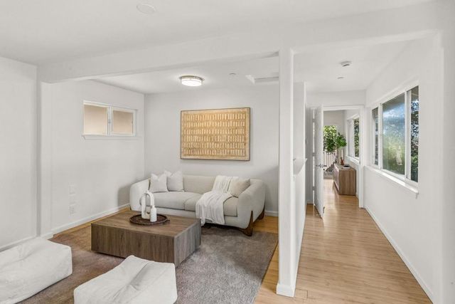 10955 Stonebrook Drive, Los Altos, CA 94024