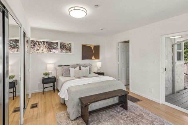 10955 Stonebrook Drive, Los Altos, CA 94024
