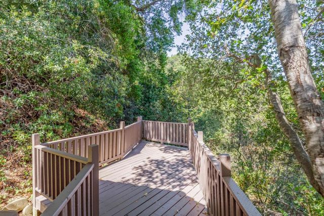 10955 Stonebrook Drive, Los Altos, CA 94024