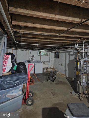 4953 N 2ND ST, Philadelphia, PA 19120