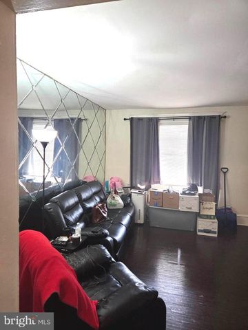 4953 N 2ND ST, Philadelphia, PA 19120