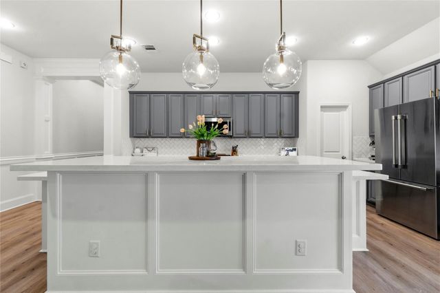 162 Climbing Oaks Place, Montgomery, TX 77316