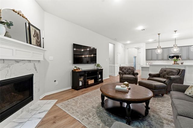 162 Climbing Oaks Place, Montgomery, TX 77316