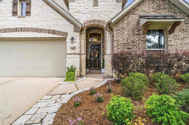 162 Climbing Oaks Place, Montgomery, TX 77316