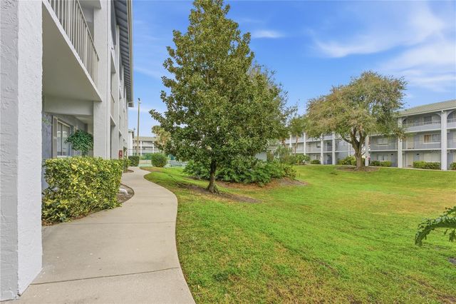 139 OYSTER BAY CIRCLE 160, Altamonte Springs, FL 32701