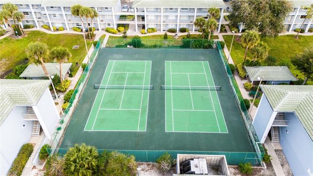 139 OYSTER BAY CIRCLE 160, Altamonte Springs, FL 32701